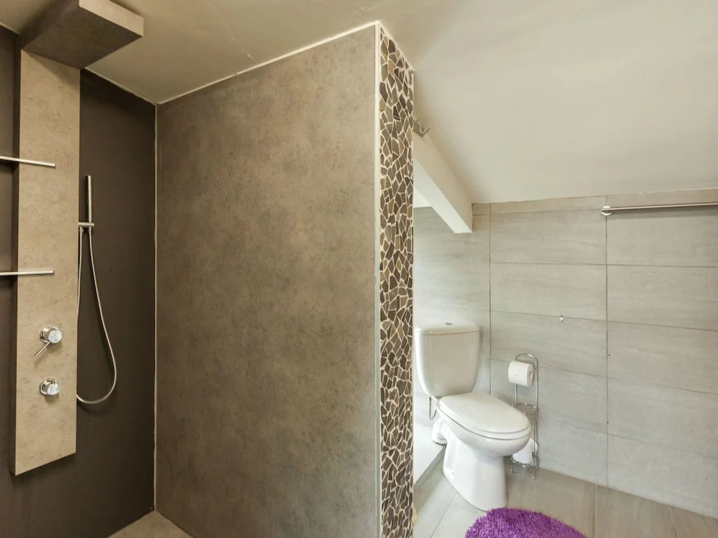 Luxury Villa with Sauna and Jacuzzi in Middelkerke