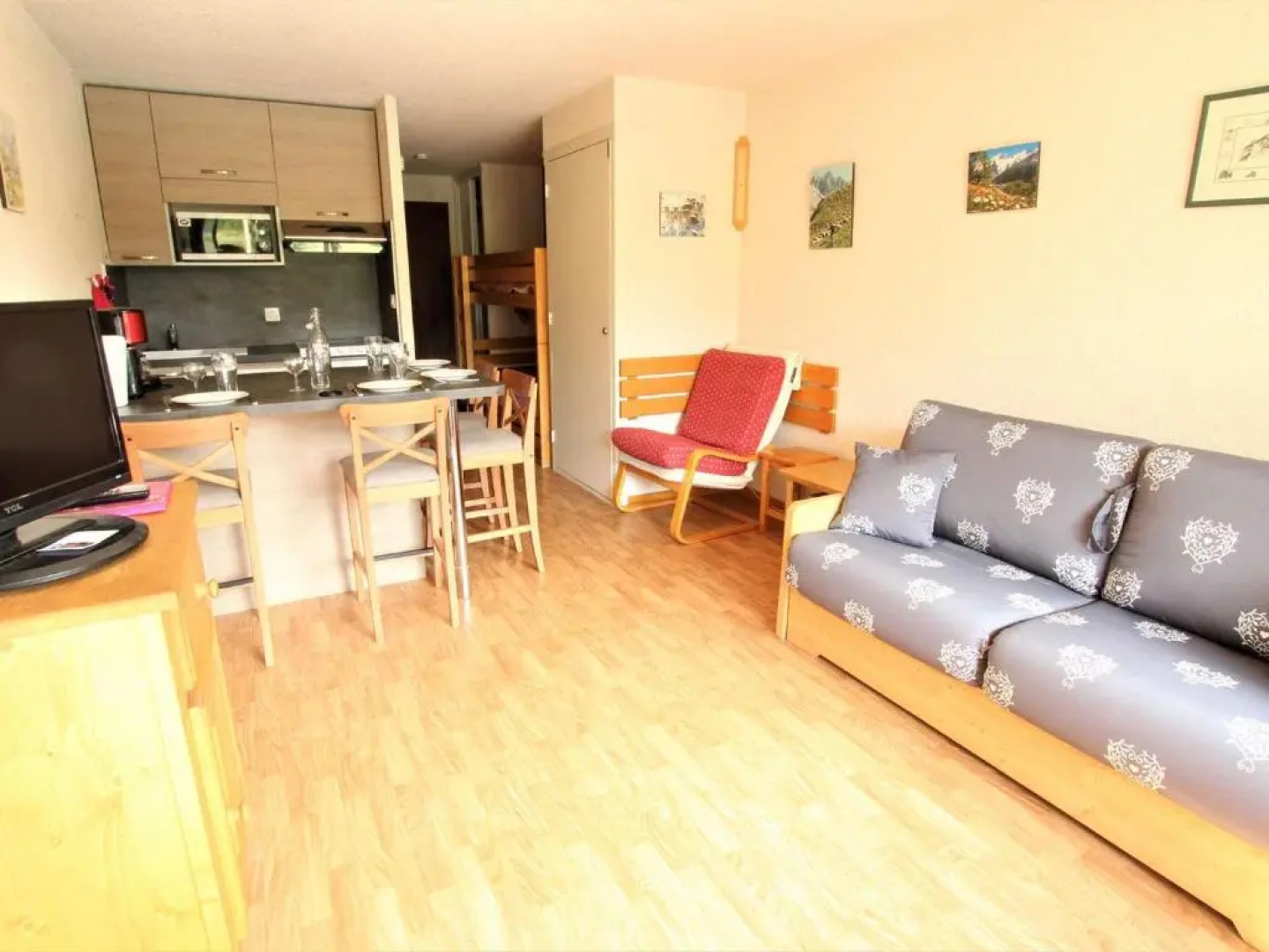 Appartement Serre Chevalier, 1 pièce, 4 personnes - FR-1-330F-106