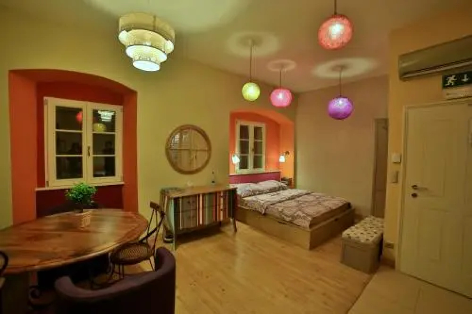 Muzikafe Bed & Breakfast