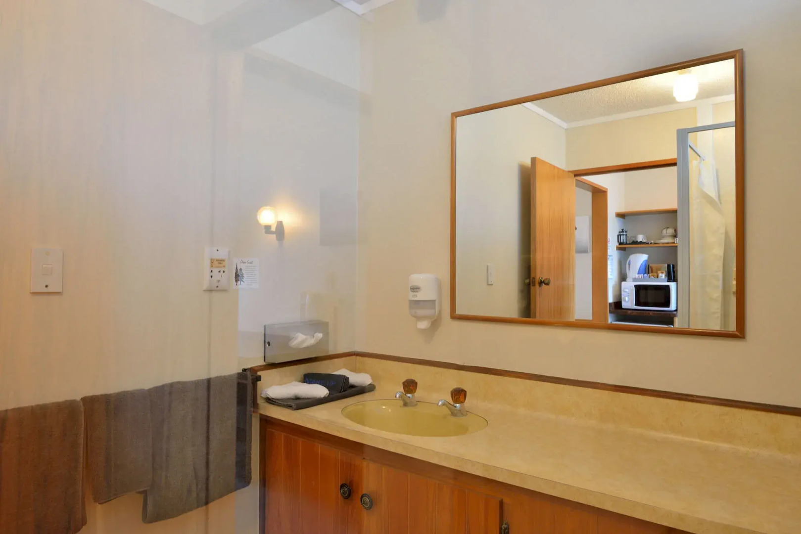 Waikanae Beach Motel