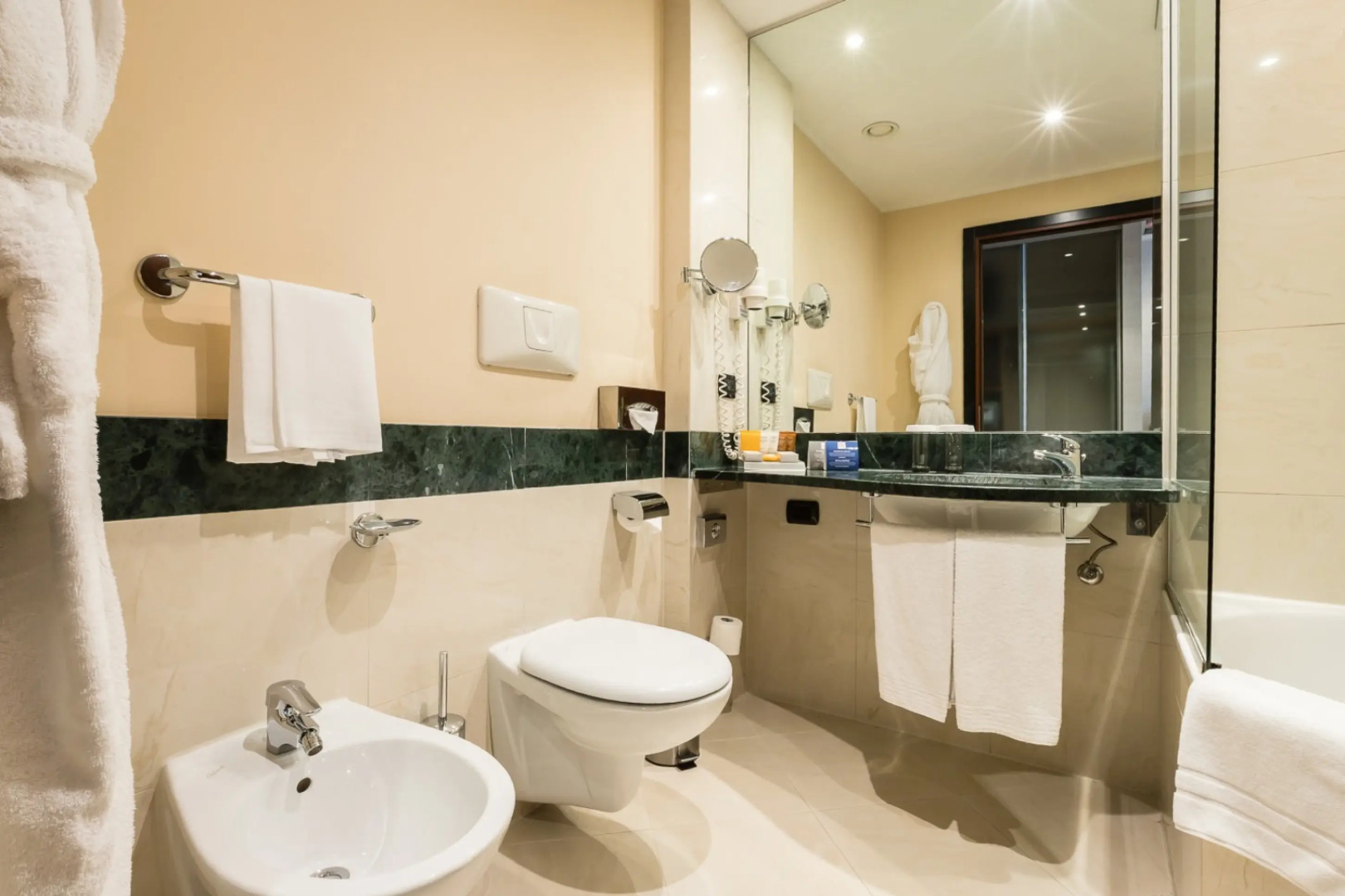 Crowne Plaza Milan - Malpensa Airport by IHG