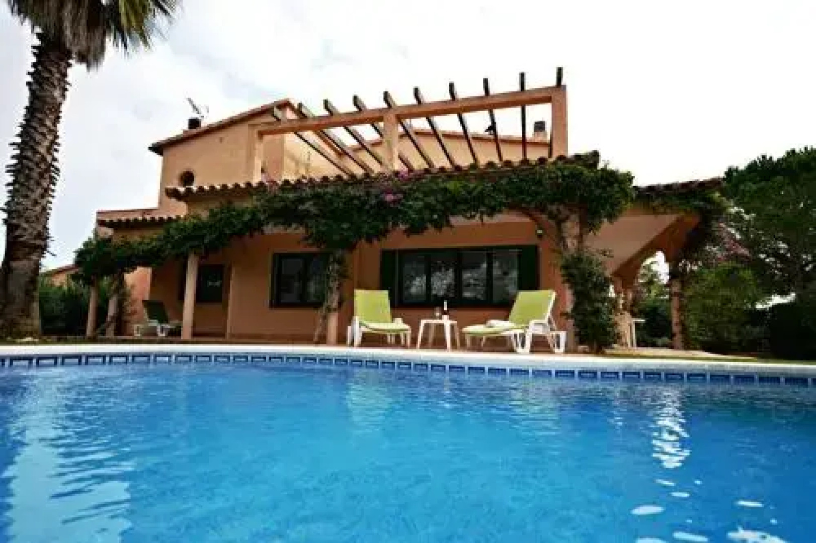 Beautiful villa with pool. Nautic 1