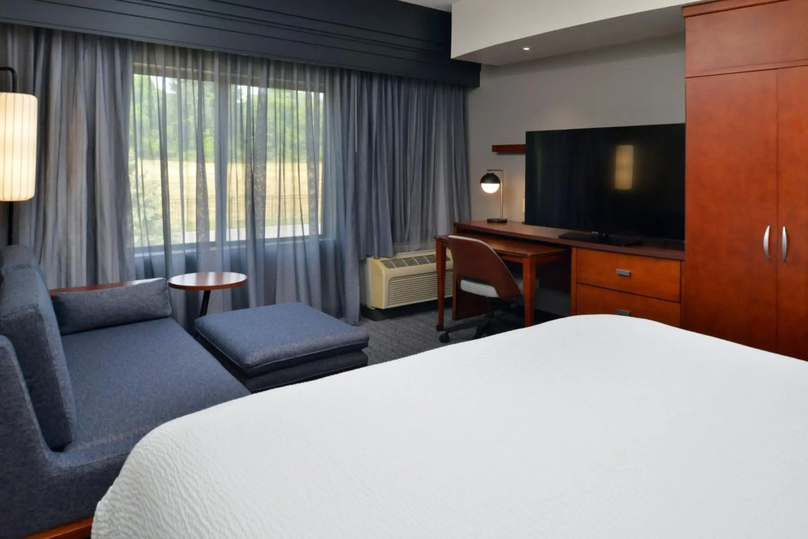 Courtyard by Marriott Harrisburg Hershey