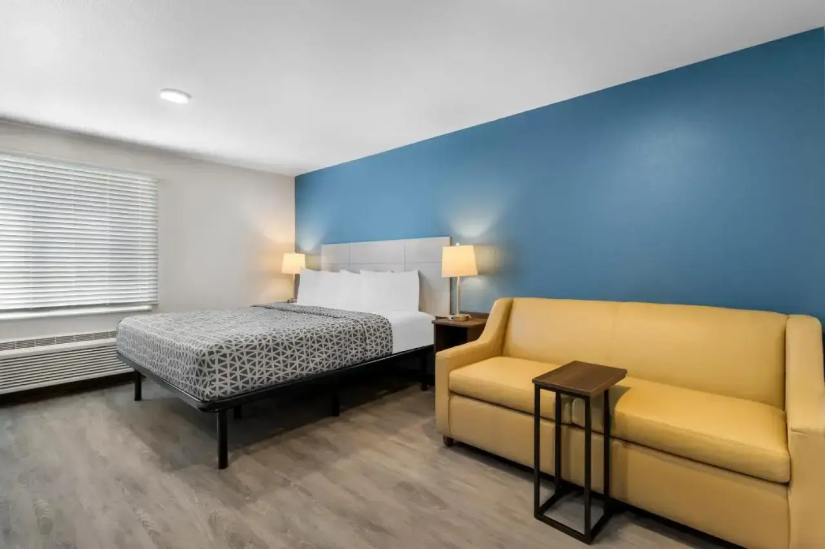 Woodspring Suites Palmdale - Lancaster