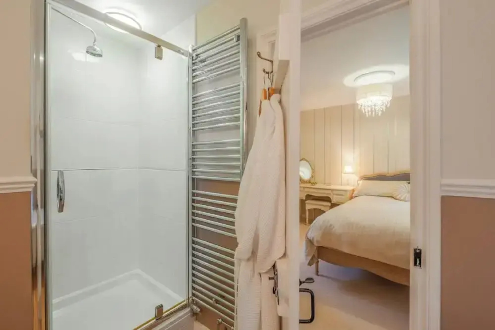 Stream House Luxury B&B