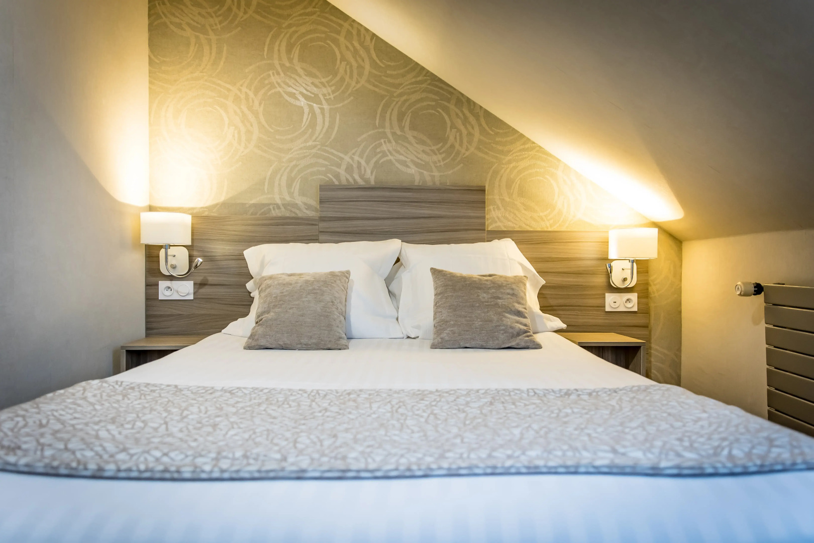 Hotel De Brunville Et Restaurant Le Cafe Louis