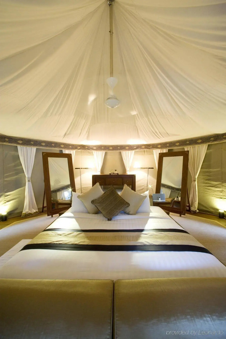 Banyan Tree Madivaru