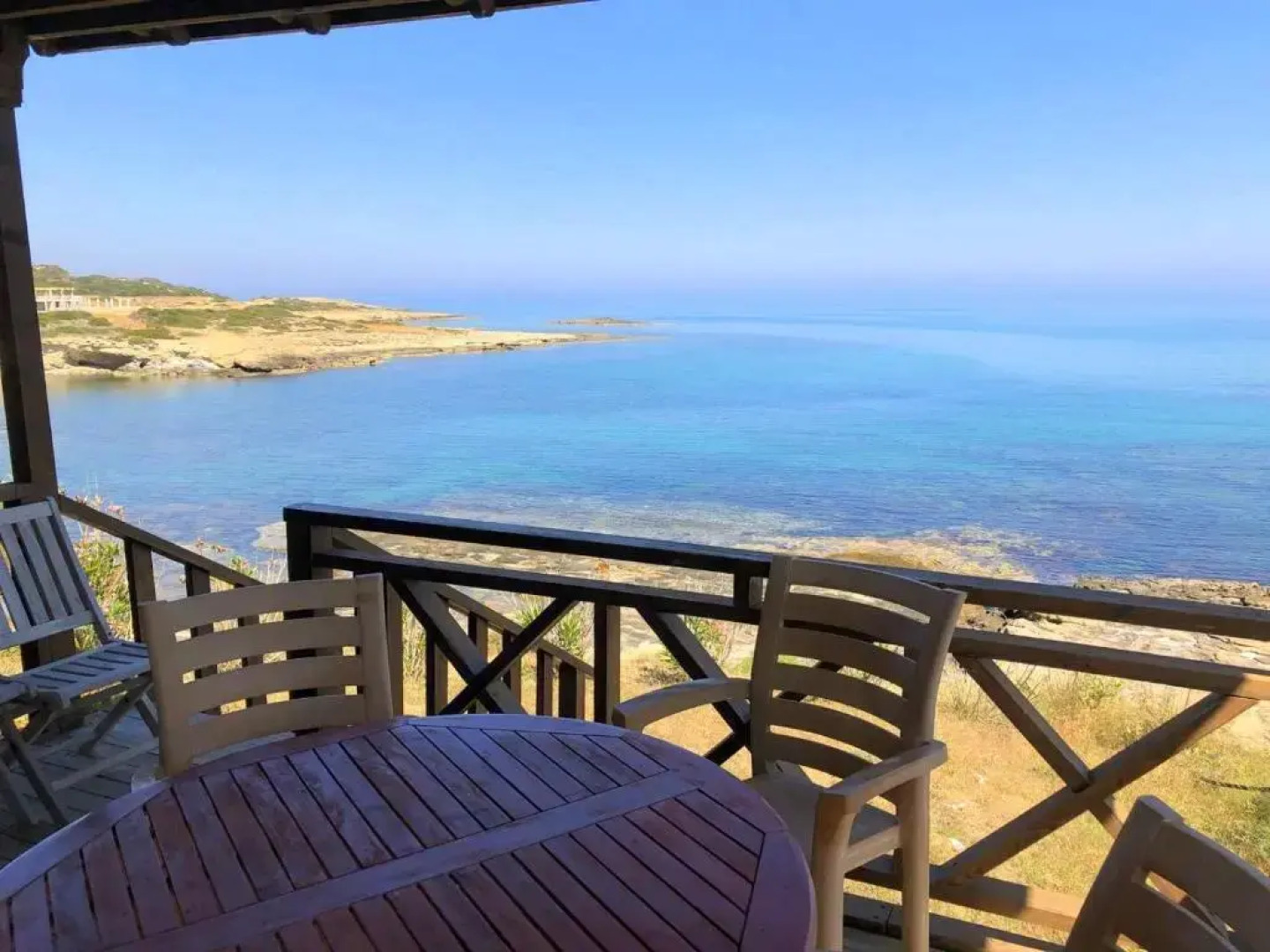 Zambak Seafront Houses & Restaurant & Beach