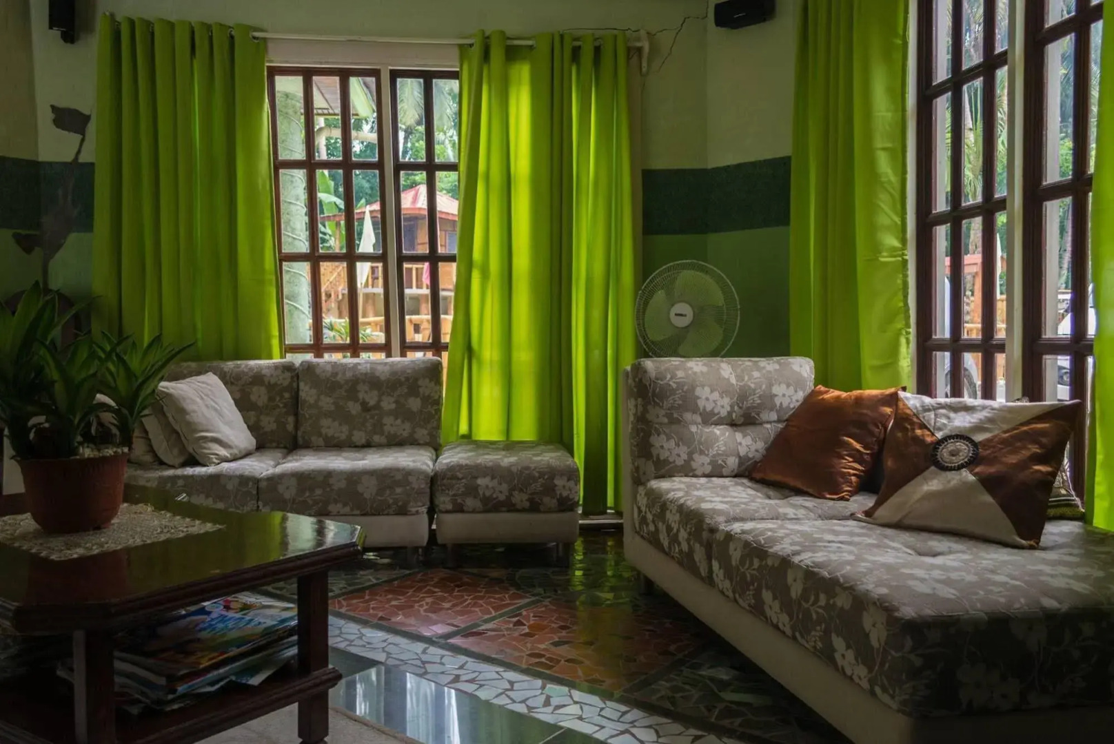 Stefanie Grace Paradise Inn