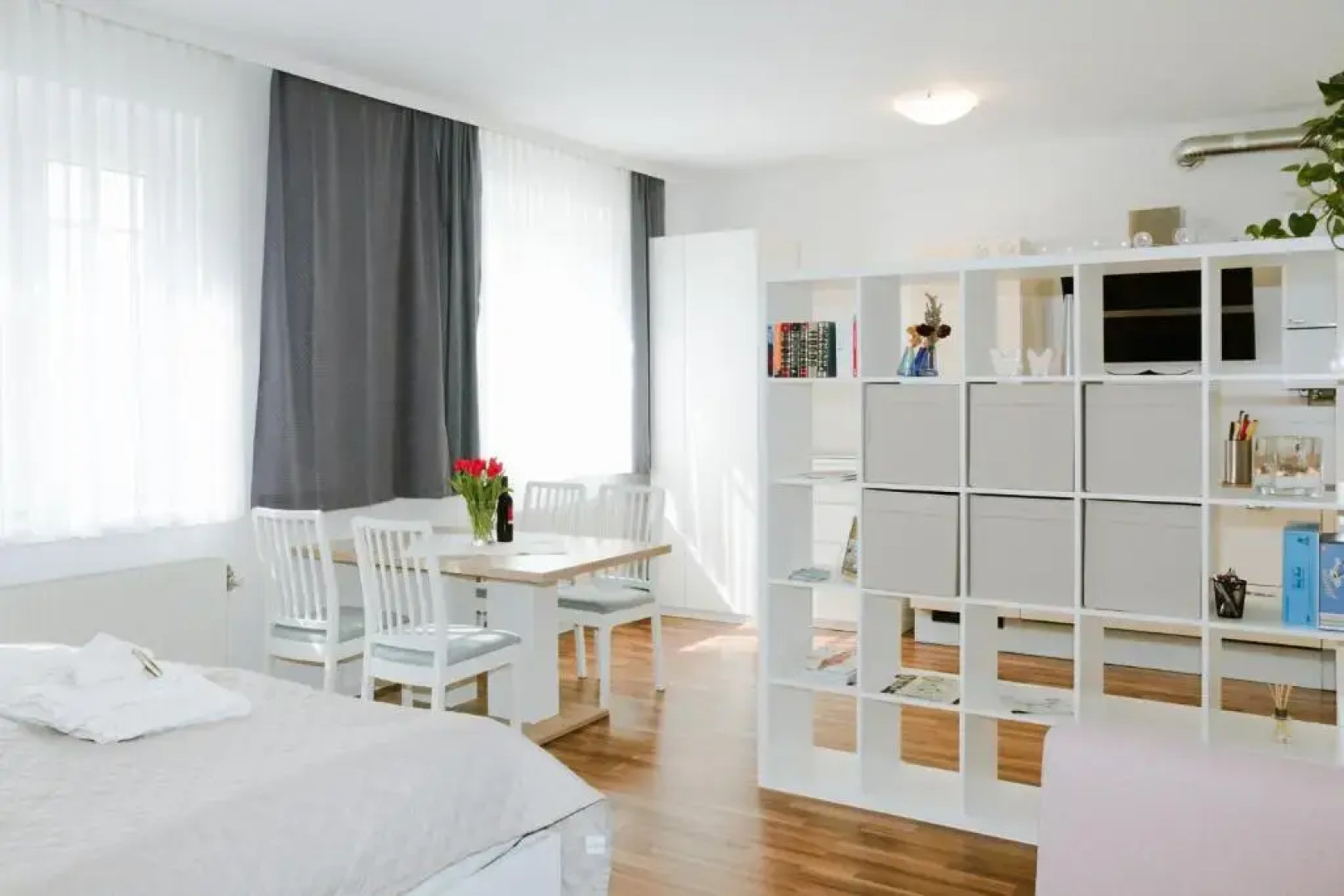 Ferienwohnung in der Fußgängerzone Gartenblick - Studio Apartment