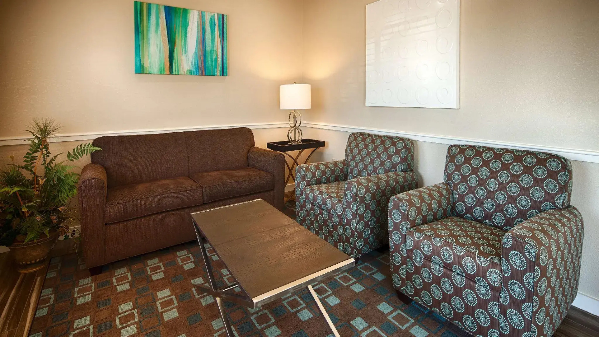 Best Western Governors Inn & Suites