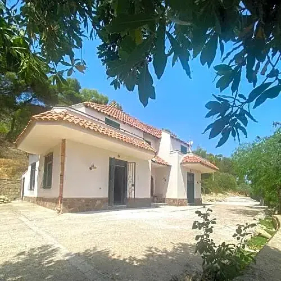 B&B Sikelia