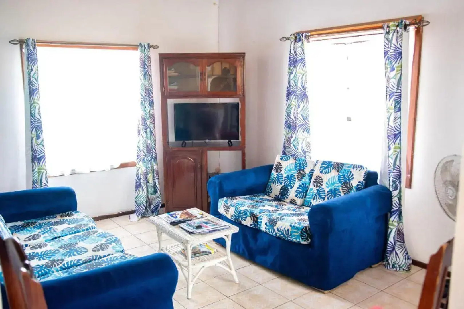Tropical Breeze Guest House