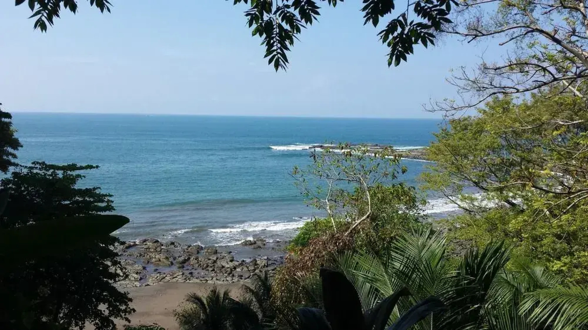 Playa Escondida Lodge