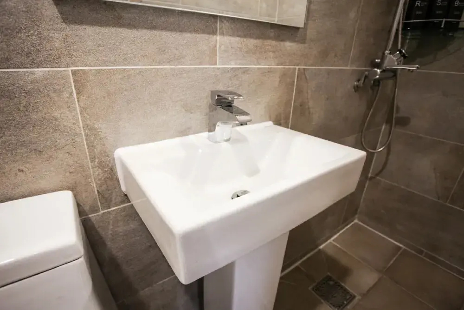 Ansan Boutique Hotel Reniel