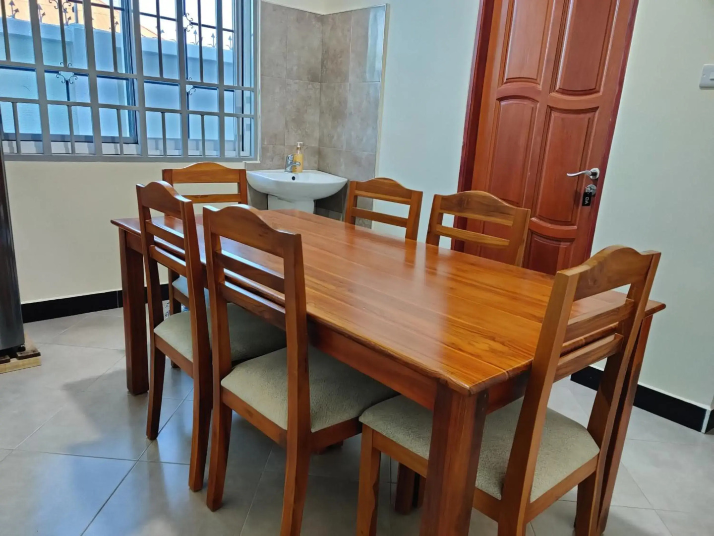 FAD Home & Apartments