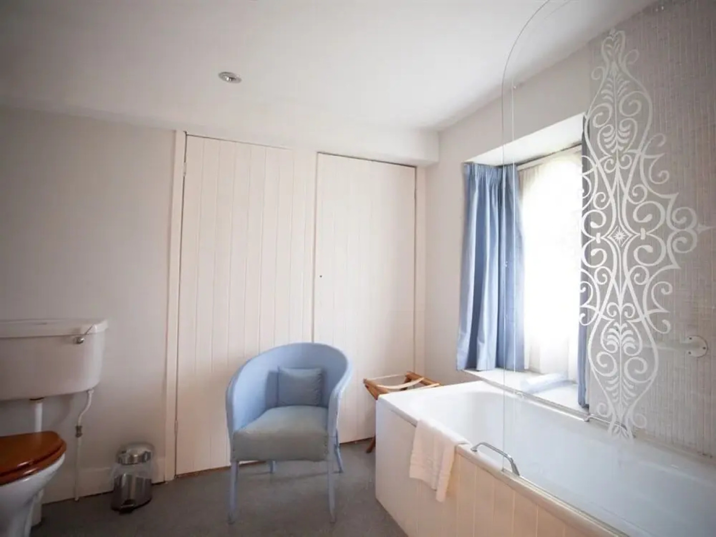 The Coach House - Guest House