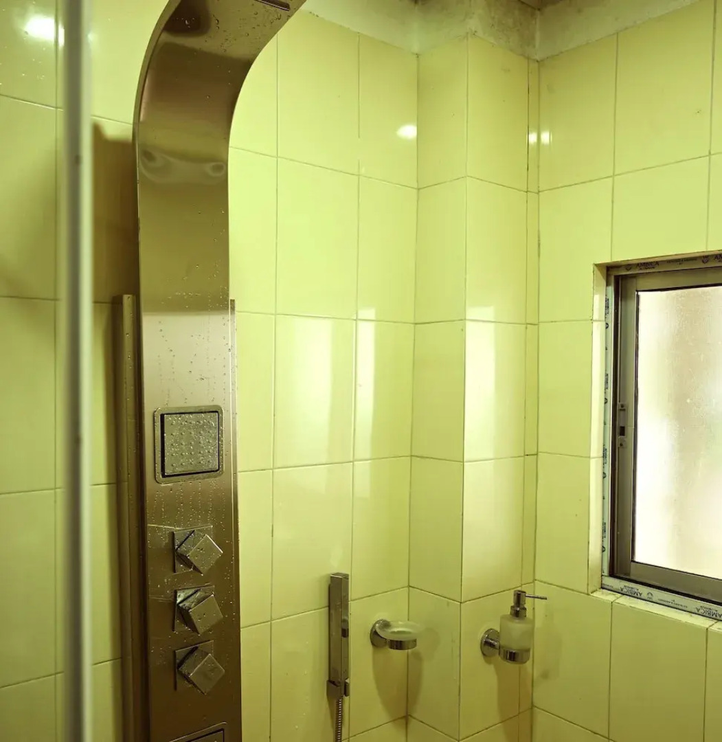 SAY Anita's Temi Guest House