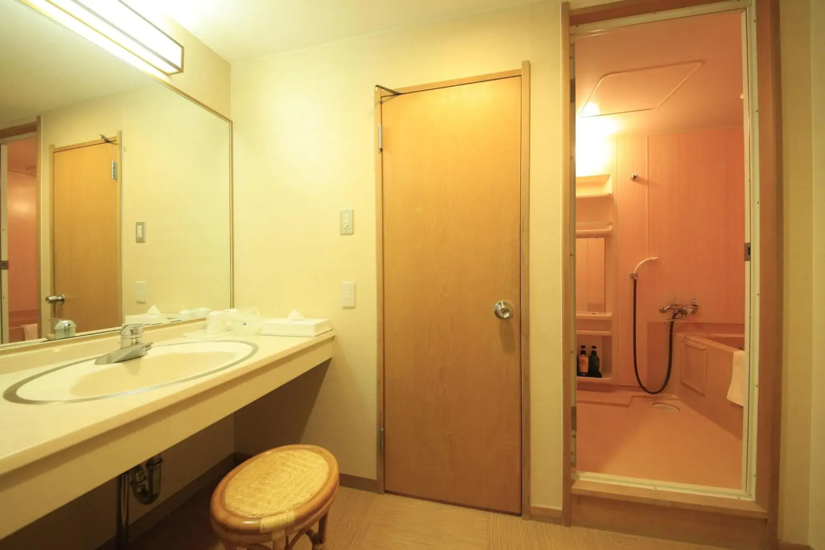 Ryotei Hanayura Ryokan