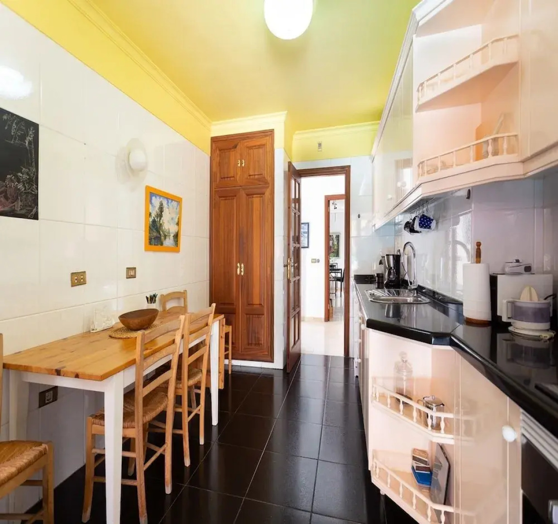 Live Santa Cruz House