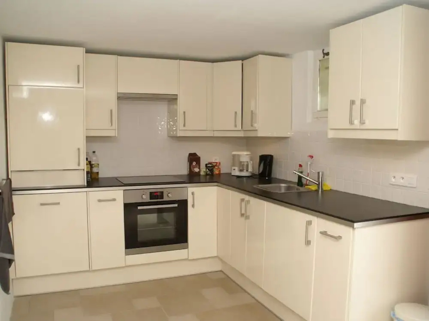 Charming Apartment in Montbrun-les-bains With Balcony