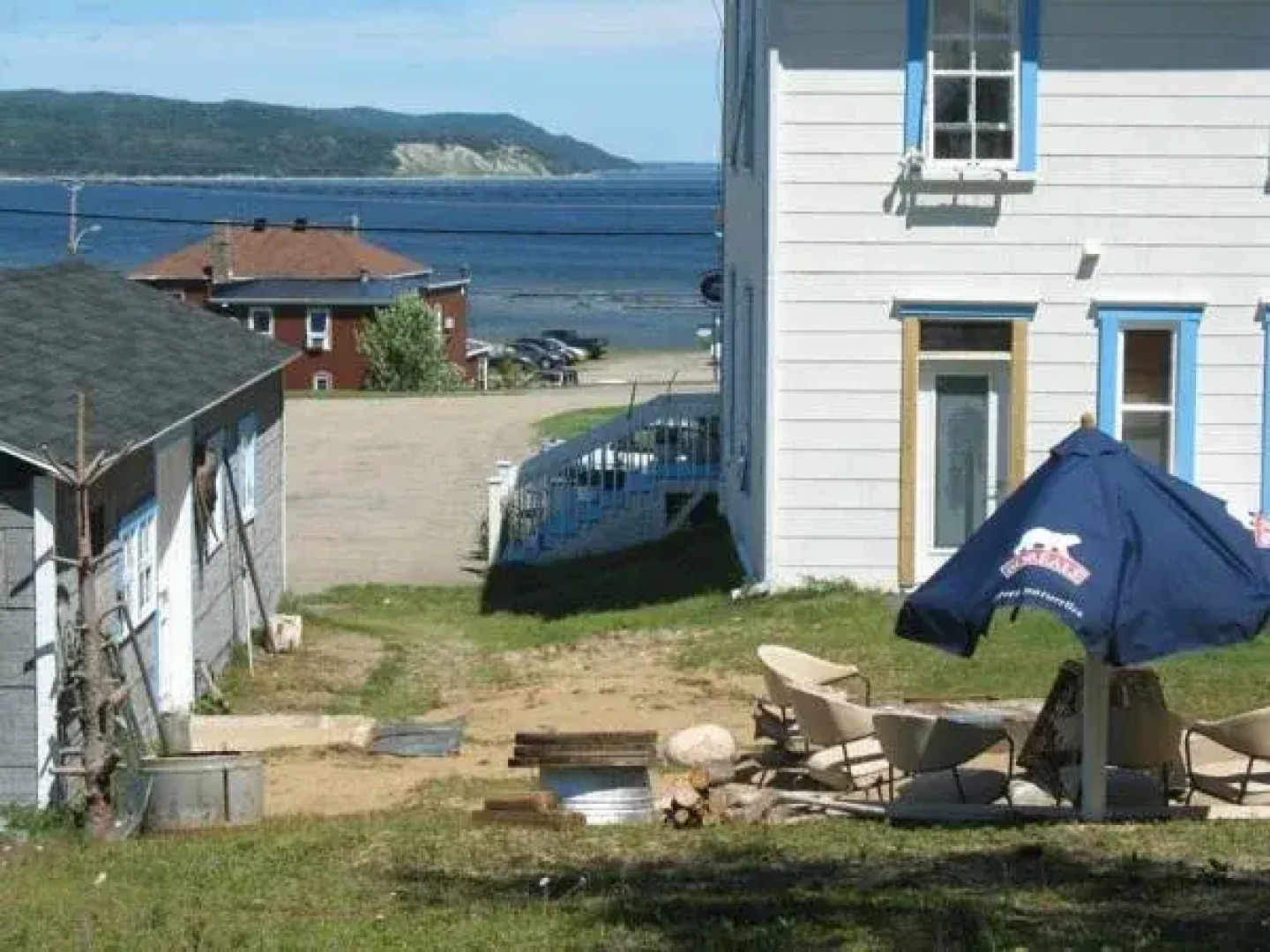 Auberge du Café chez Sam