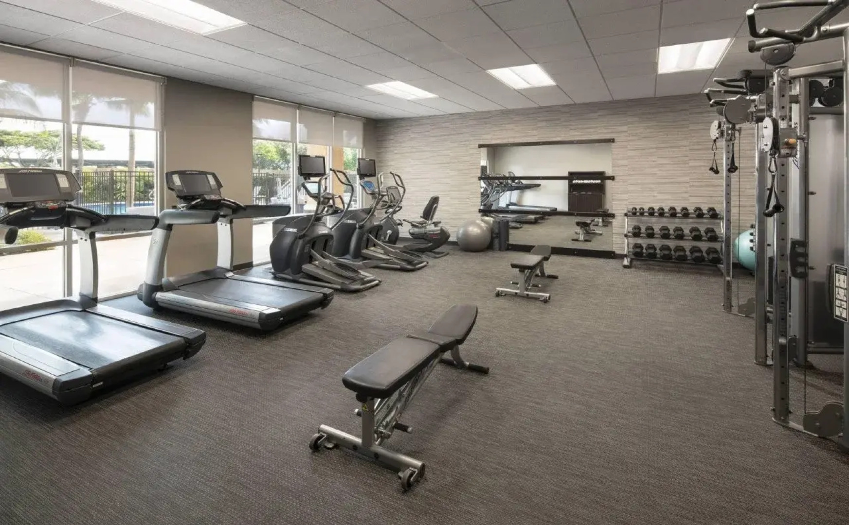 Courtyard Maui Kahului Airport