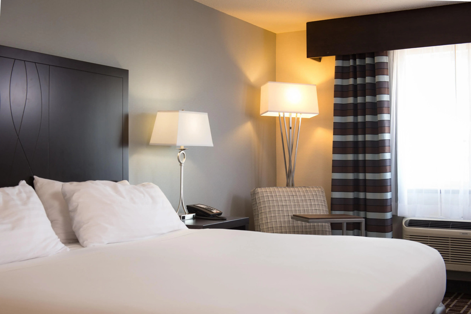 Holiday Inn Express Le Claire Riverfront-Davenport by IHG