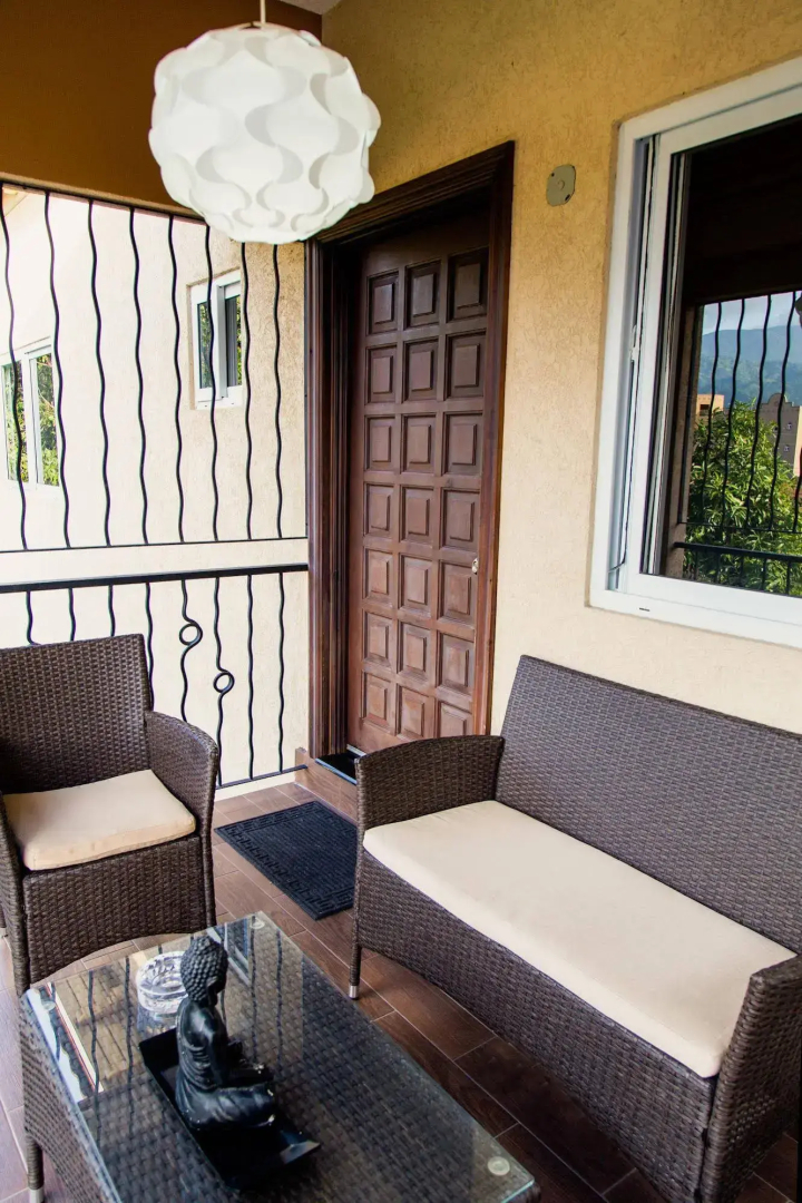 New Kingston Apartment at The Palms