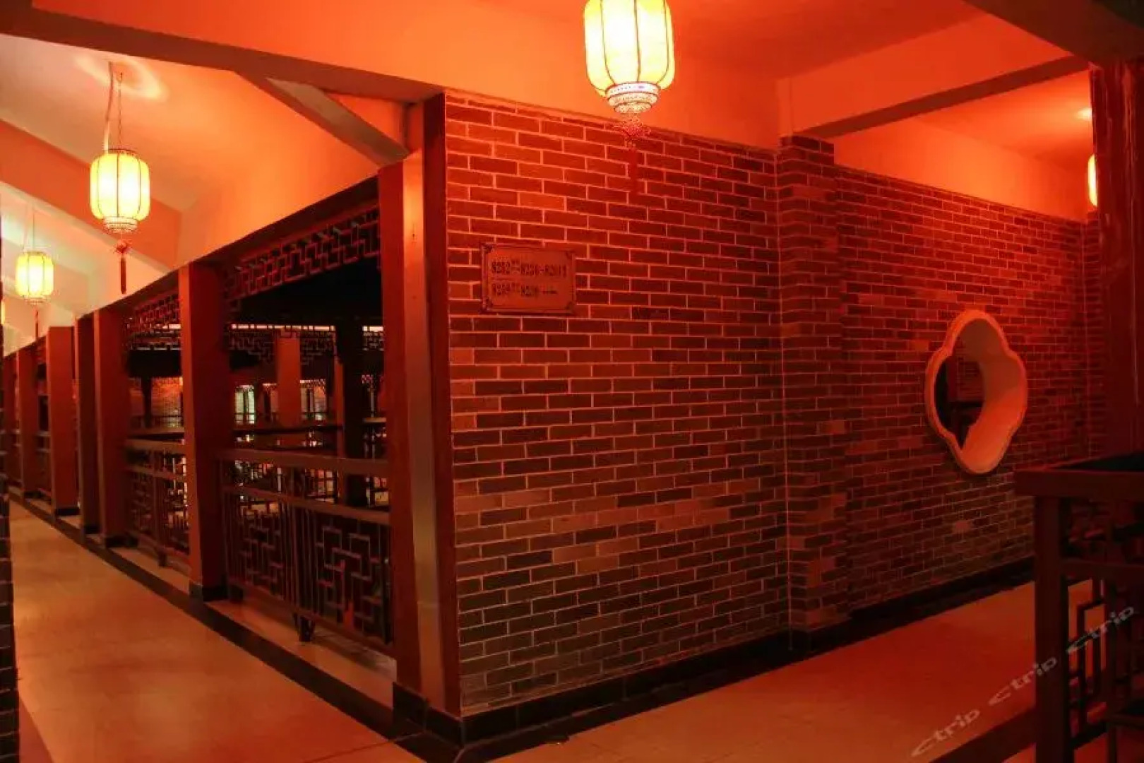 He Zhou Huang Yao Jiu Hu Shan Hotel