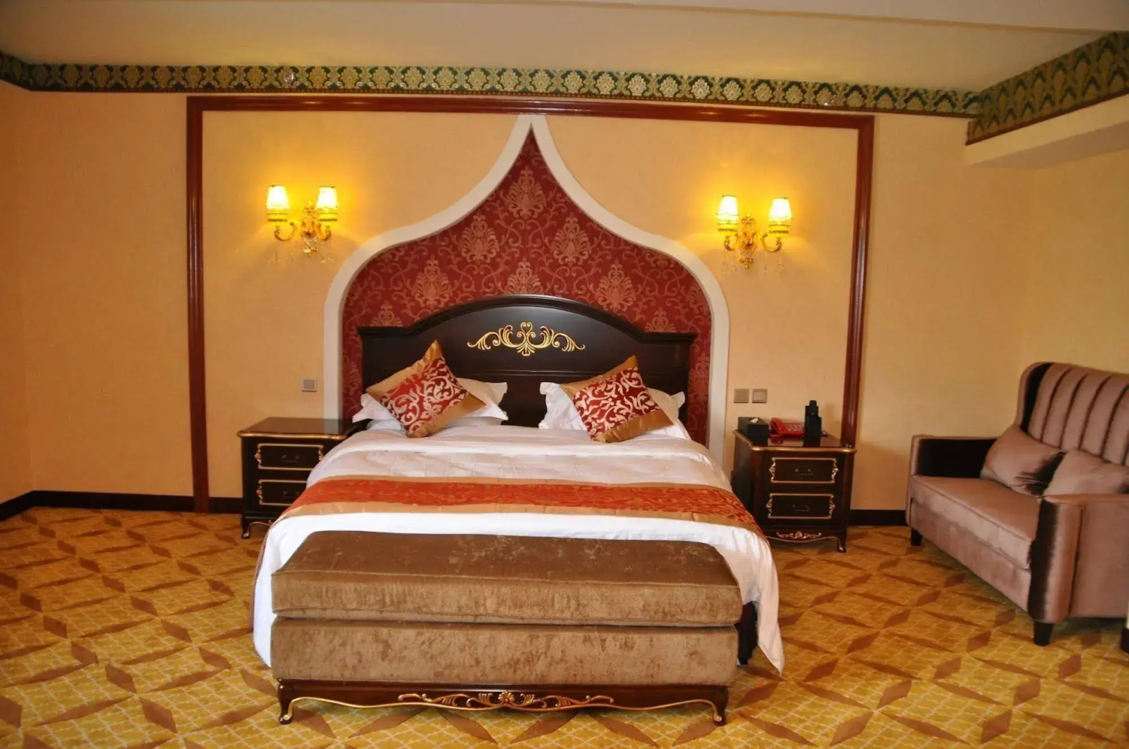 Tibet Taicheng Hotel