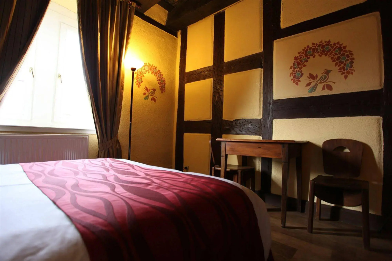 Hotel De La Couronne