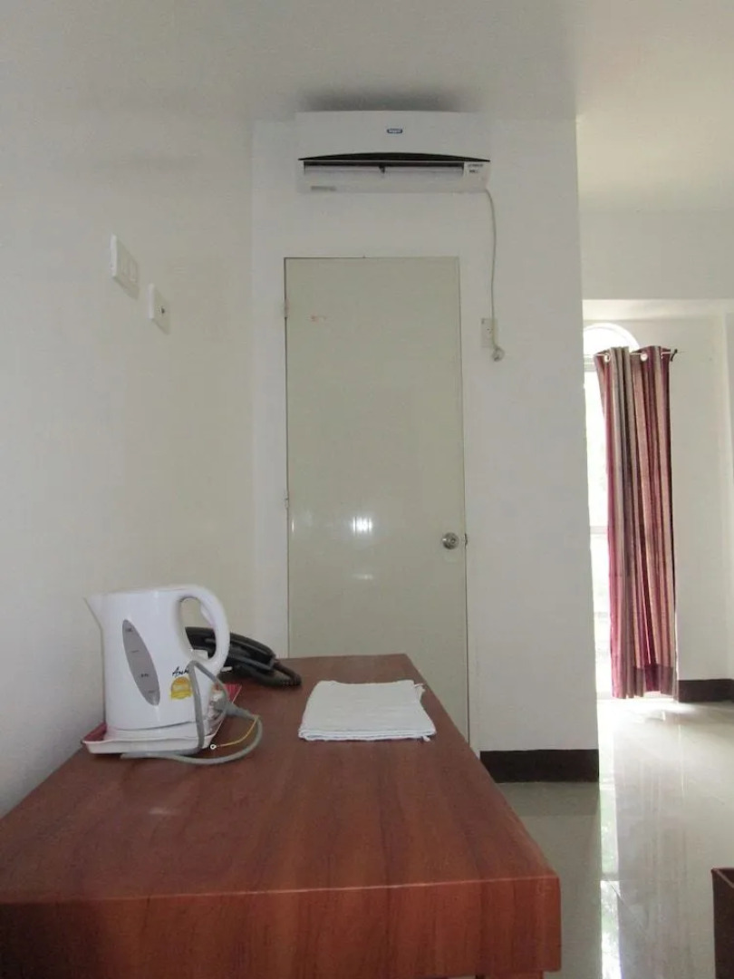 ACM Surfing View Hotel