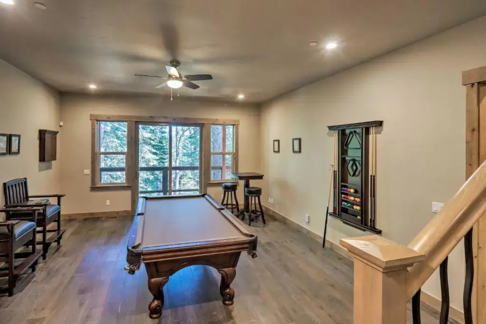 Saint Bernard - INCREDIBLE MOUNTAIN GETAWAY HOT TUB GAME ROOM GAS BBQ L2 EV CONNECTION TAHOE