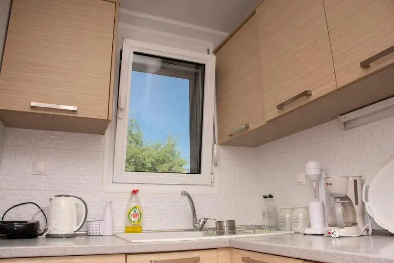 Anadora 2: Hospitable stone house with yard