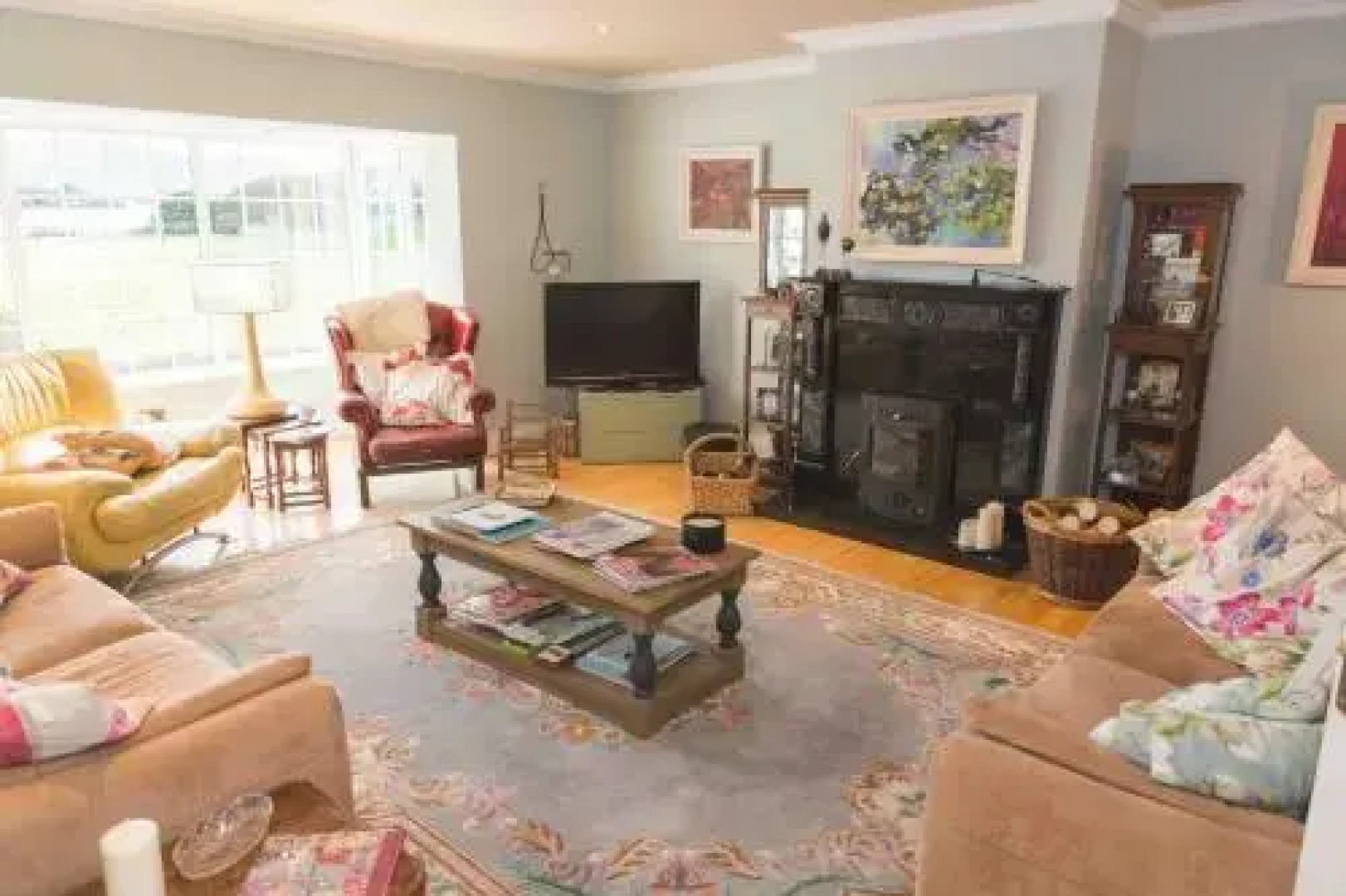 Fiuise Bed  Breakfast