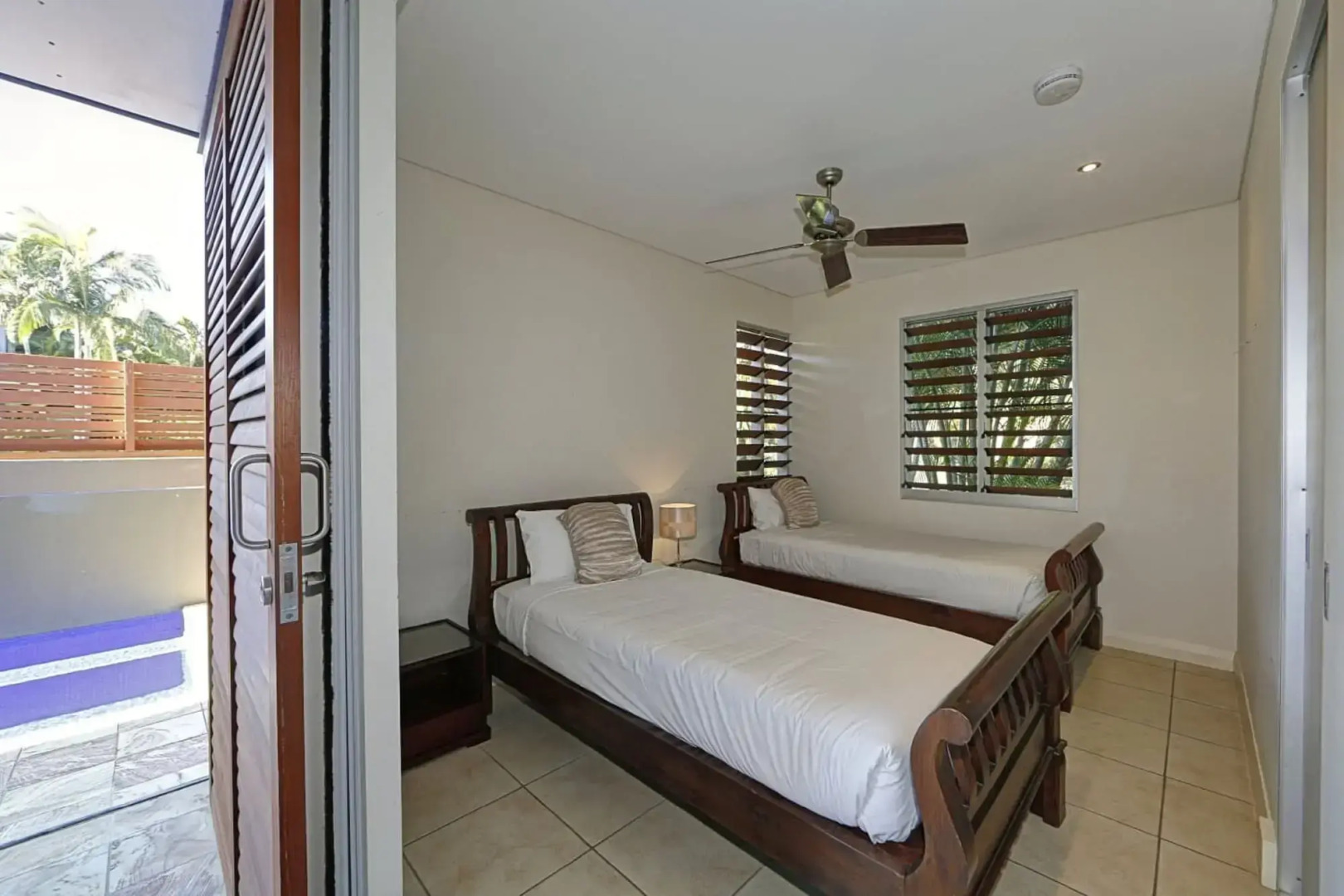 Sandcastles 1770 Motel & Resort