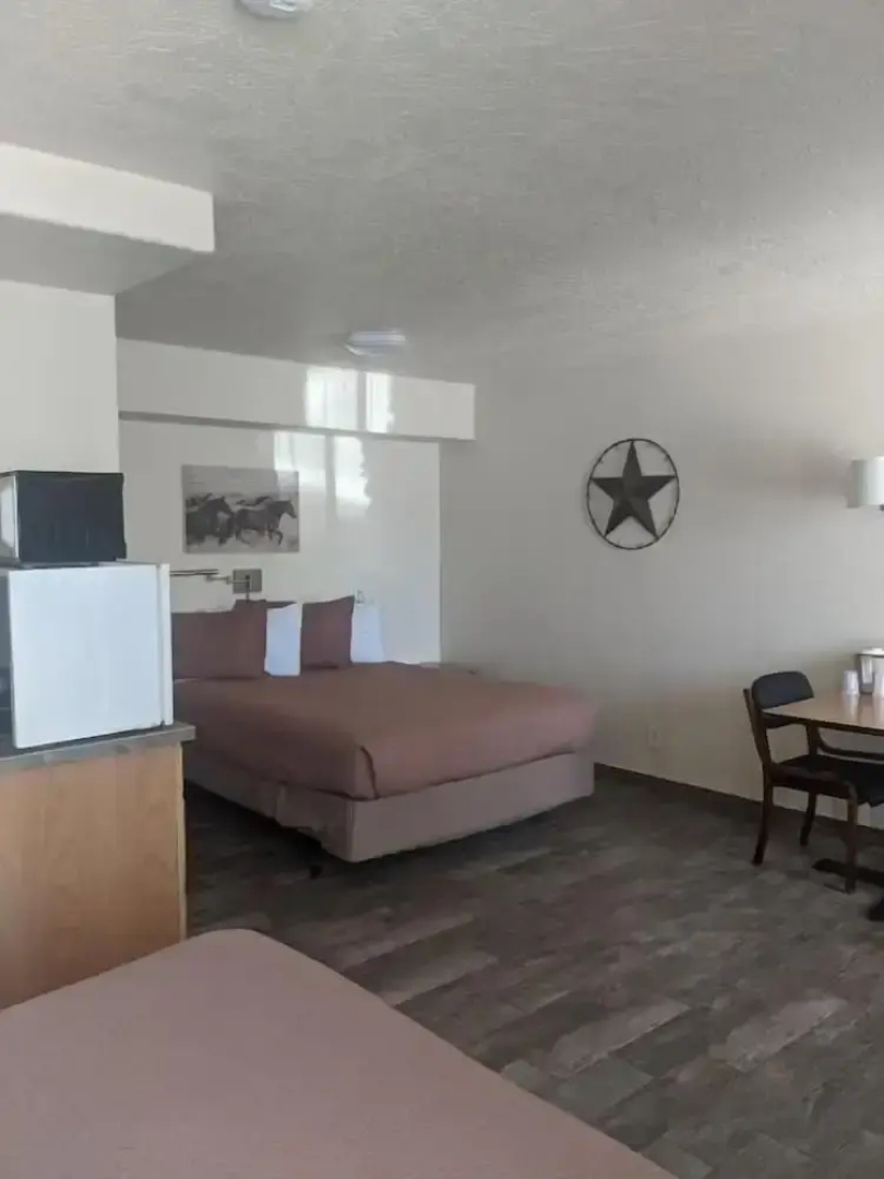 Little Daisy Motel