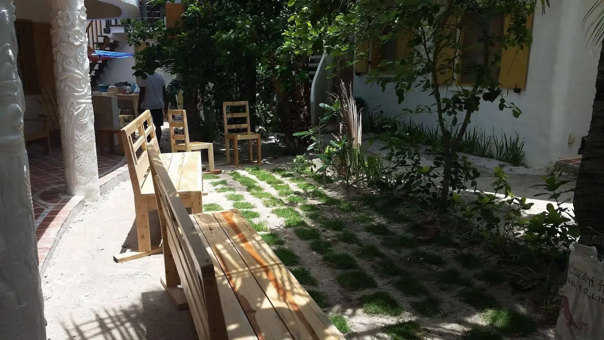 Wind Riders Inn & Cafe