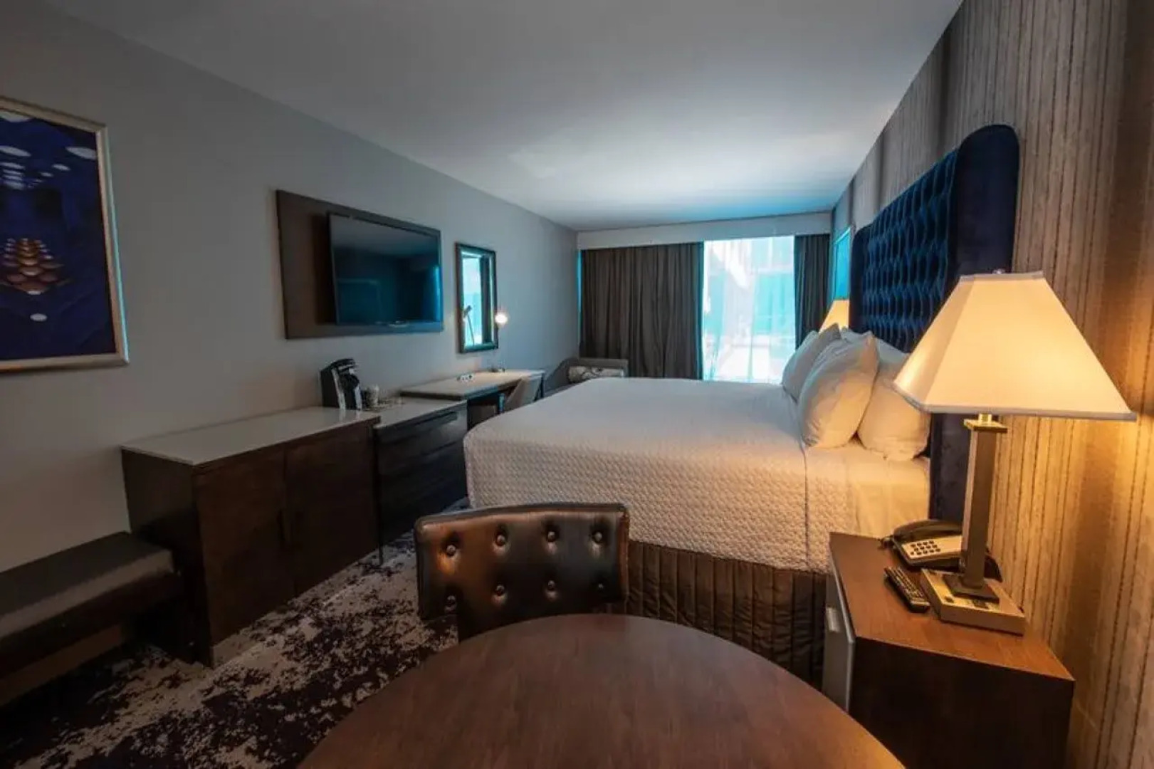 Crowne Plaza Hotel Northwest-Brookhollow