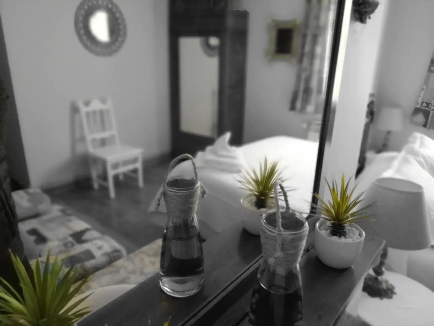 Inviting mansion in Salinillas de Buradón with pool