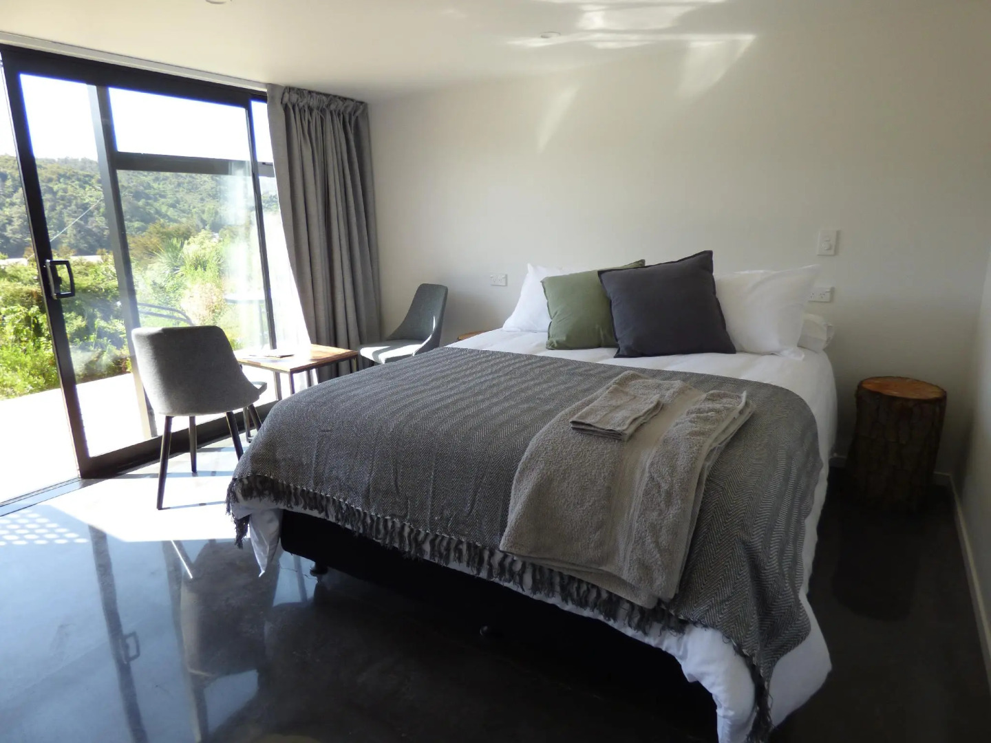 Kaiteriteri Abel Tasman Inlet Views