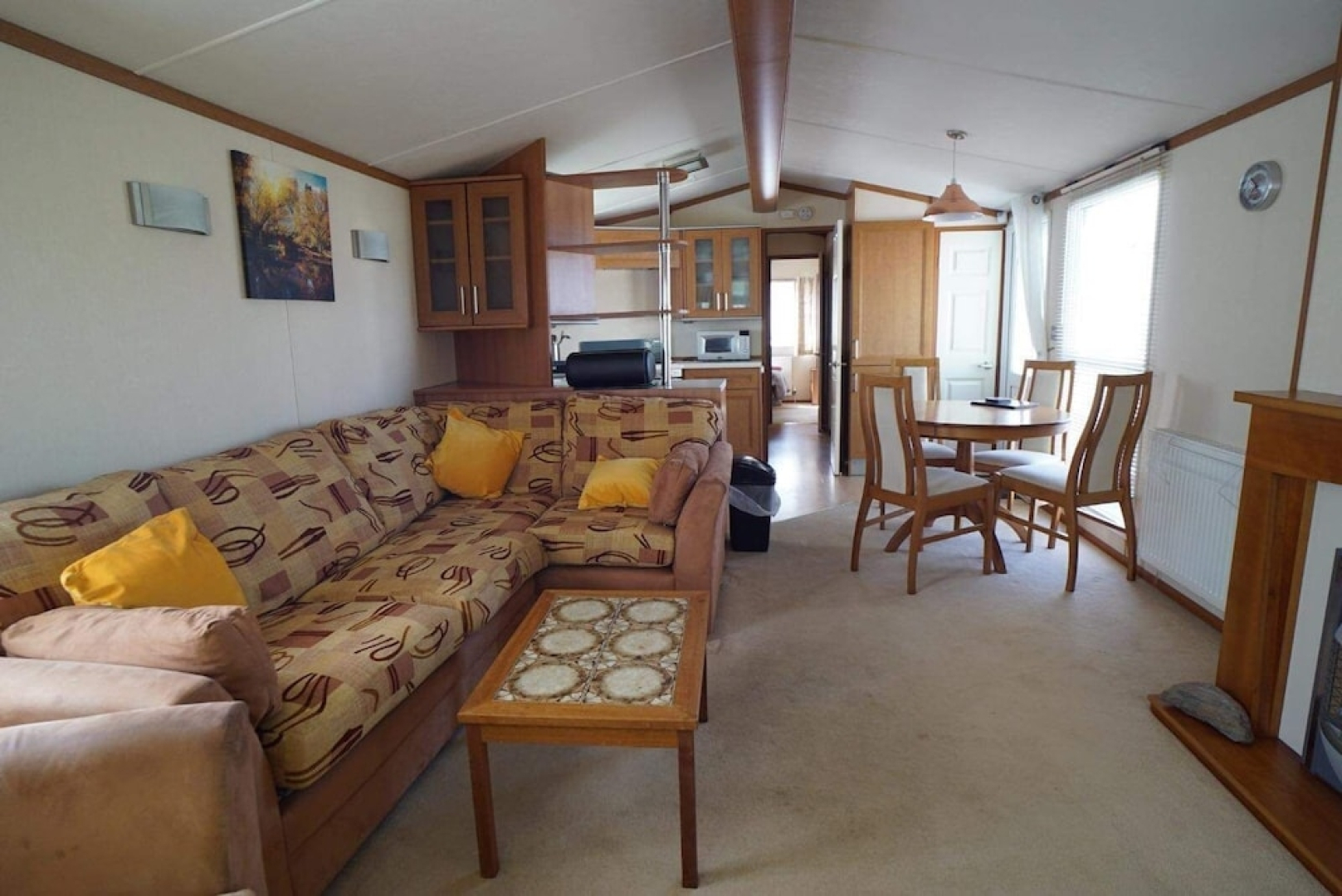 2 Bedroom Caravan at Heacham Beach With Decking