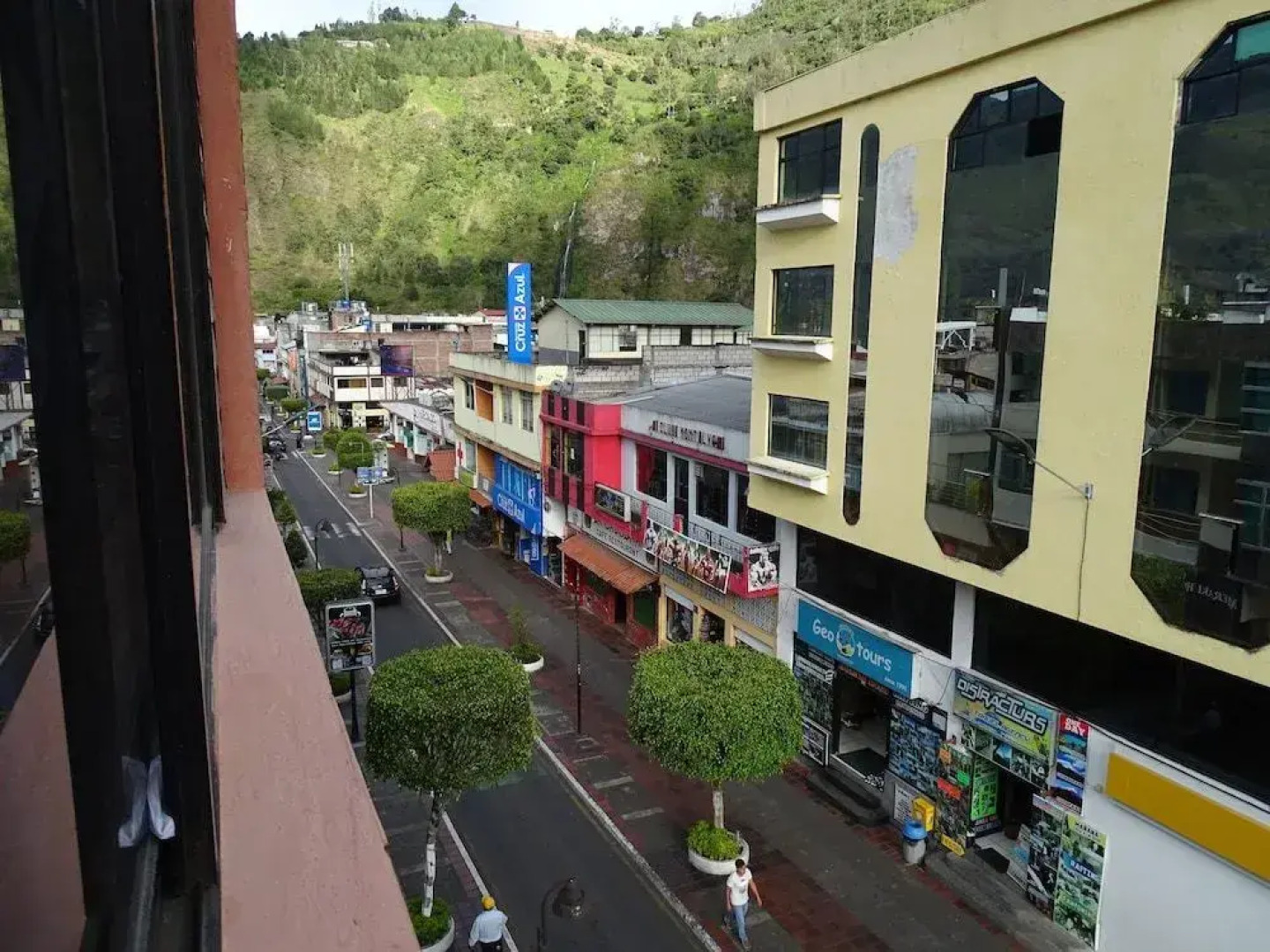 Erupcion Art Hotel & Hostel