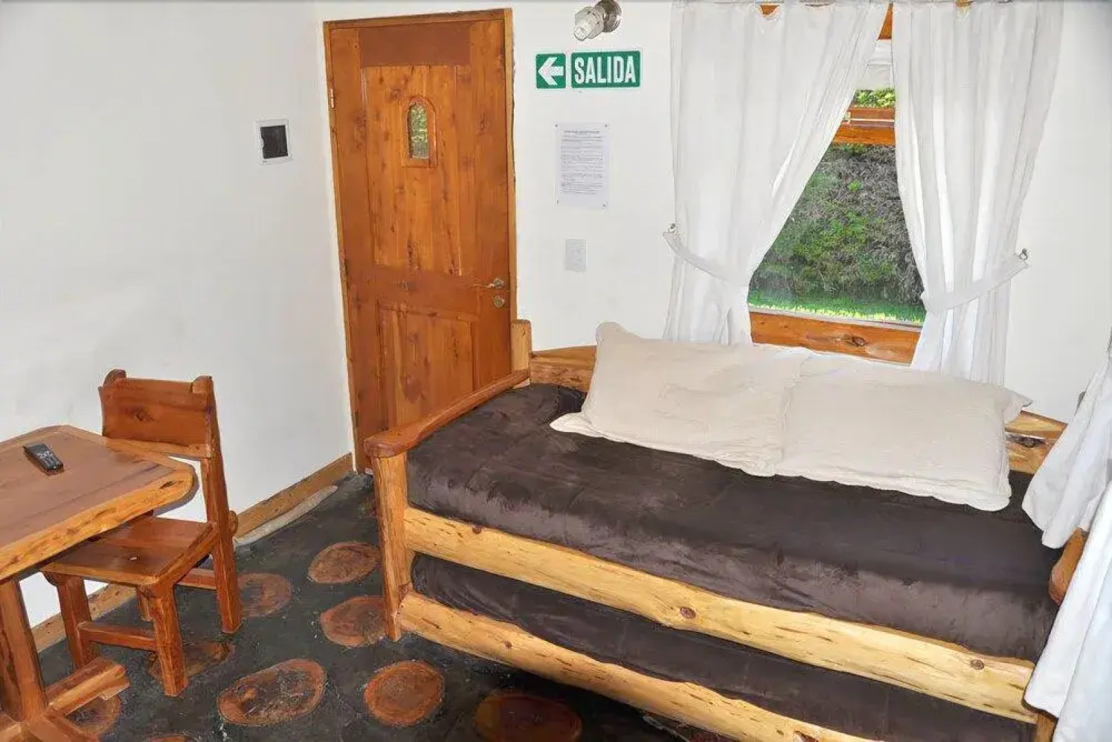 Apart Samay Hue Bungalows