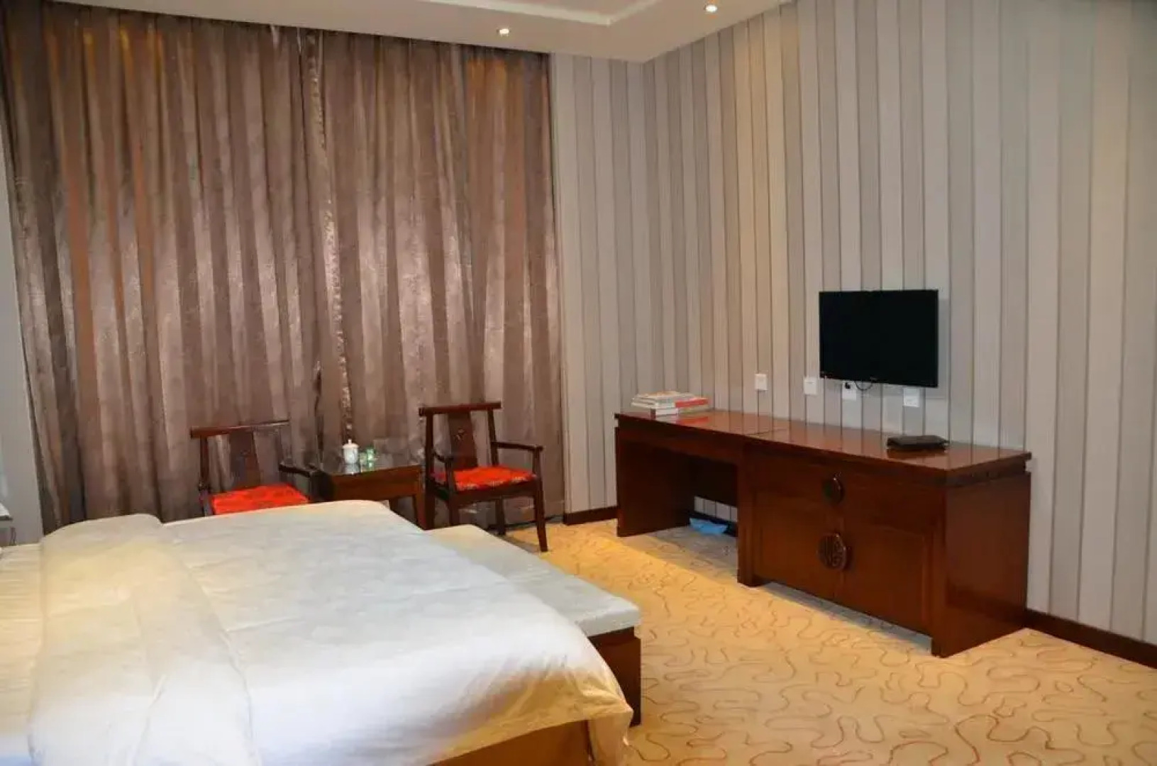 Good Fortune Paintings Center