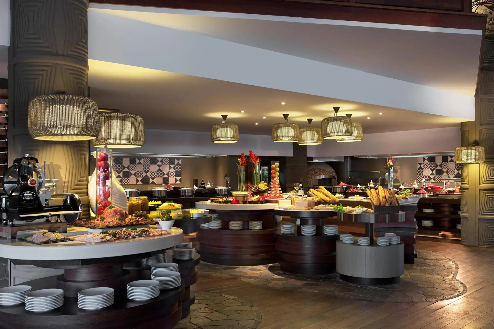 Sheraton New Caledonia Deva Spa & Golf Resort