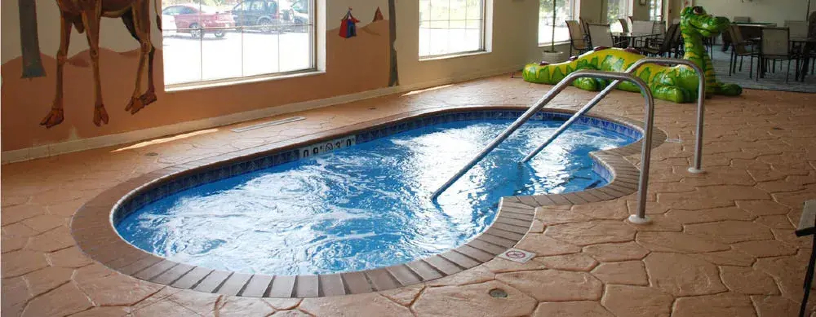 The Plaza Hotel & Suites Winona