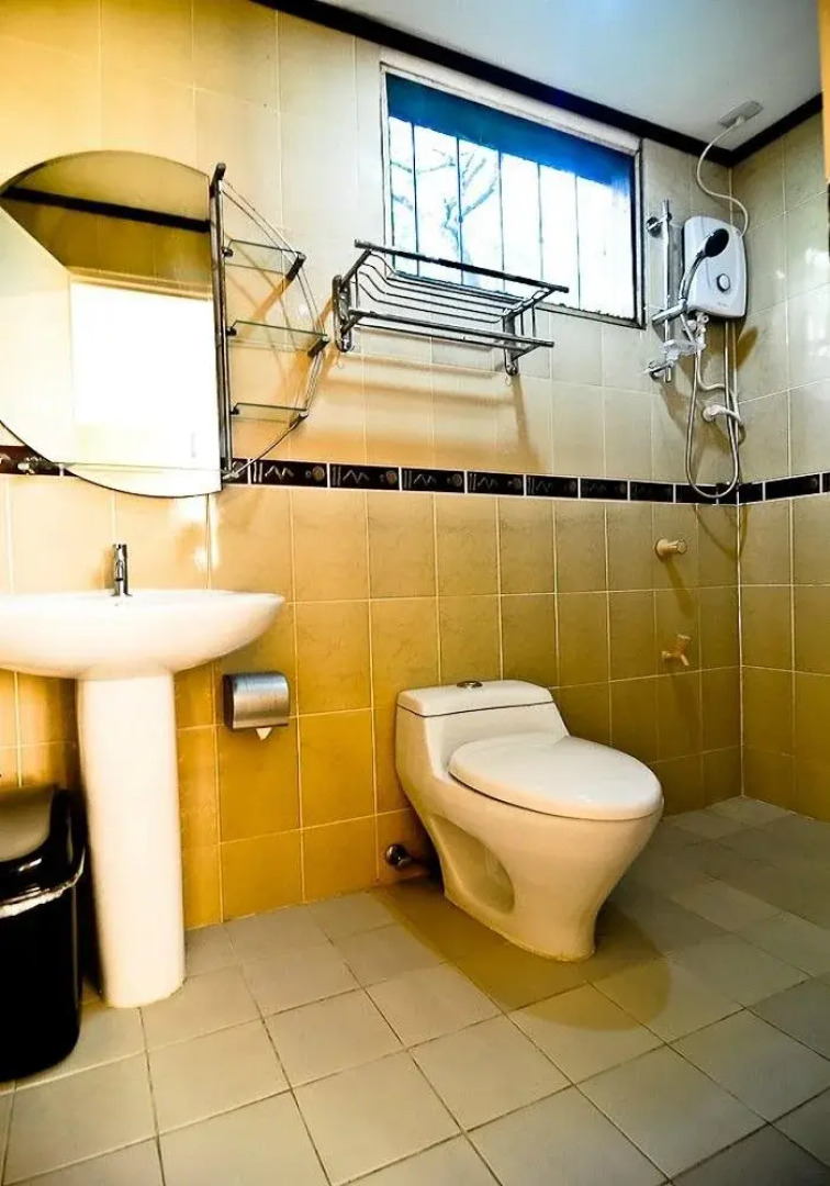 Royal Coast Tourist Inn and Restaurant