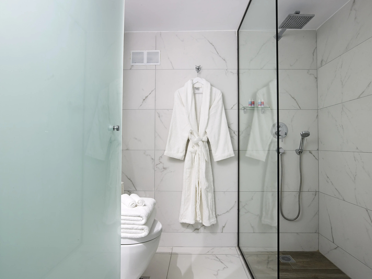 Dimitra Beach Hotel & Suites